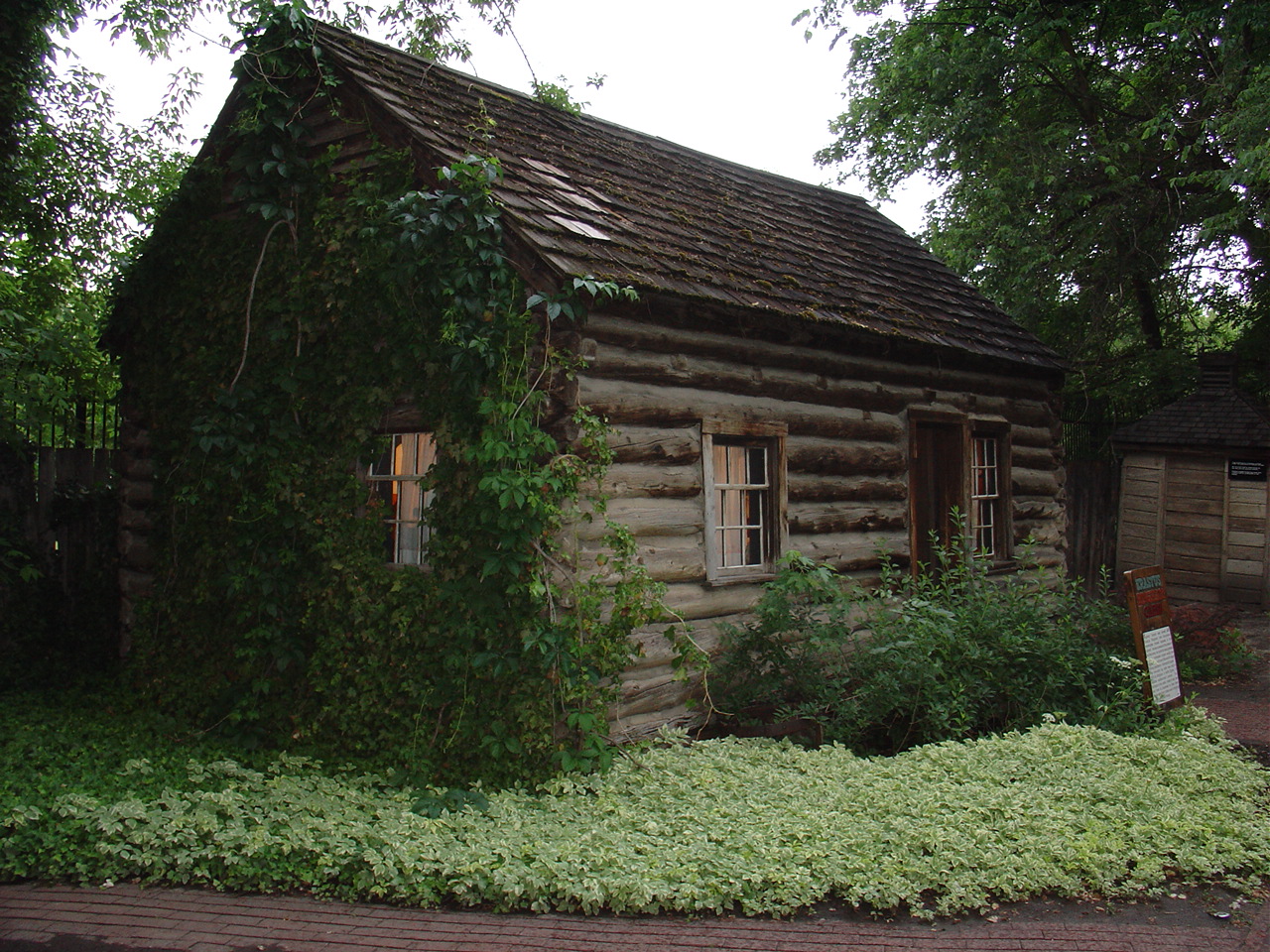 Erastus Bingham Cabin